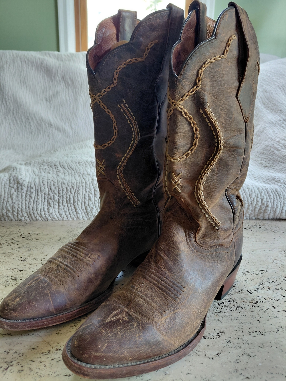 Dan Post Men's Distressed Brown Leather Western Cowboy Boots